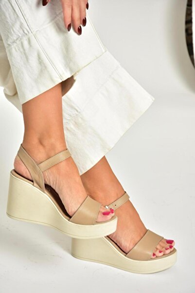 Fox Shoes U 555250203   Beige Genuine Leather Wedge Heeled Women's Shoes