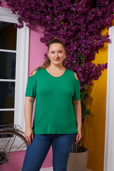 RMG Oversized T-Shirt - Green Off the Shoulder
