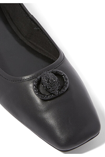 Kurt Geiger Chelsea Kare Burun Babet