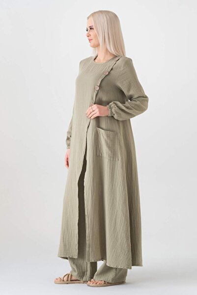 Fashion Showcase Λεπτομέρεια με κουμπιά από ύφασμα μουσελίνας με σχισμή μπροστά 100% βαμβακερό χιτζάμπ - πράσινο