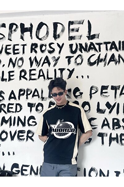 Minga London Tricou oversize cu dungi bej cu imprimeu 3D Star World - Mingalo...