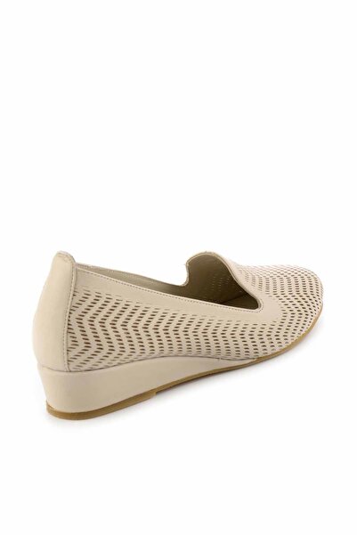 Bambi Beigefarbene Damenschuhe aus echtem Leder mit Keilabsatz K 01531180303