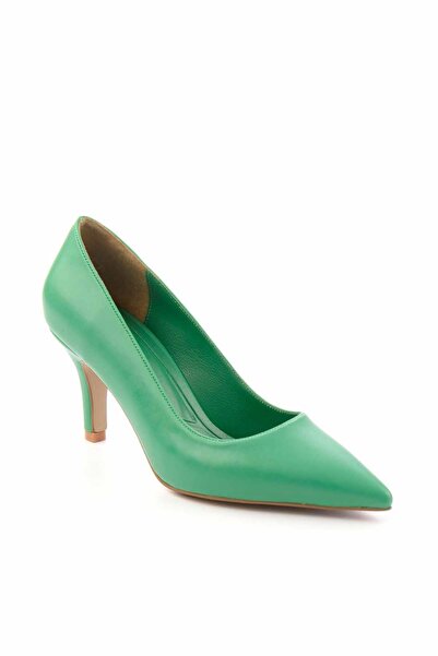 Bambi Zelené dámské klasické boty na podpatku K01231304309
