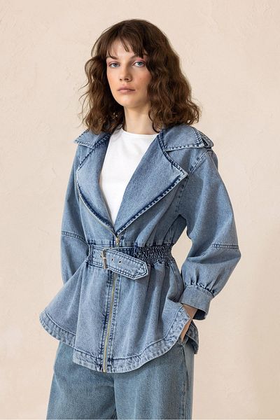 Olcay Jeansjacke mit Reißverschluss, elastischem Bund und Gürteldetail BLAU 8257
