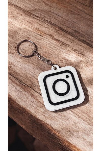 ZEUS Nfc White Instagram Keychain
