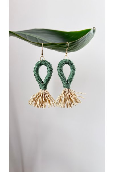 BAGS Dennis's Handmade Tassel Earrings – Special for Valentine's Day