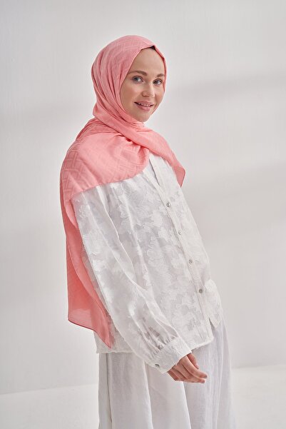 ARMANDA Italian Jacquard Geometric Pattern Shawl - Magenta