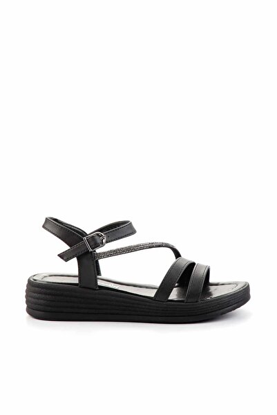 Bambi Siyah Kadın Sandalet K05823023109