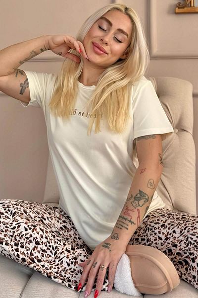 Pijamaevi Cream Wild at Heart Patterned Short Sleeve Knitted Women's Pajamas Set