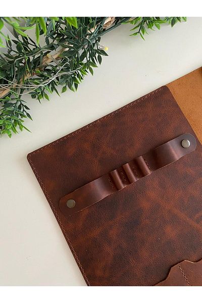 ALESTA LEATHER حقيبة كمبيوتر محمول/Macbook مصنوعة يدويًا من الجلد الطبيعي - حافظة ومنظم