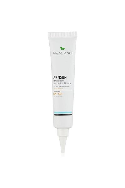 Biobalance Bio Balance Aknsun Mattifying Face Aqua Fusion, Tinted Medium - 50 SPF, 40 Ml