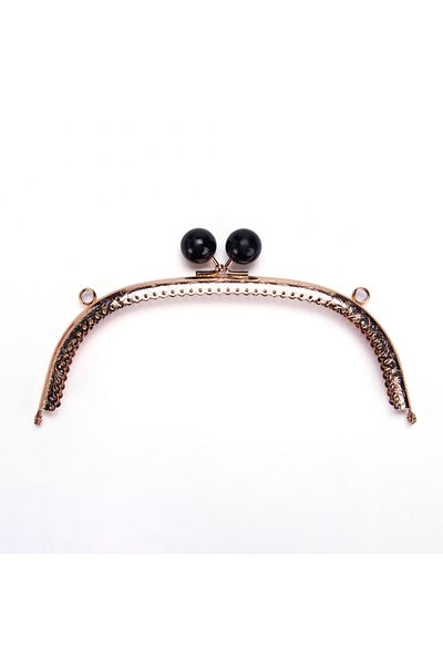 Sultan Oval Black Beaded Burs 20.5 cm Rose
