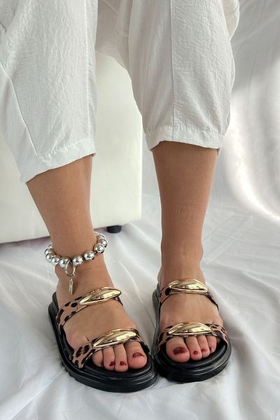 Shoebutik Γυναικείες παντόφλες Paulina Yellow Black Animal Pattern με λεπτομέρεια πόρπης