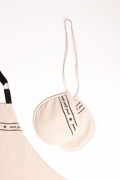 EMAYlab Mood Patterned Kitchen Apron and Holder Set (with Self-Towel-Adjustable Strap)