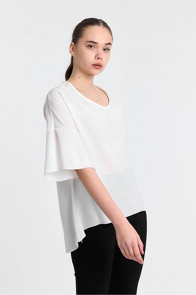 Laranor Flywheel Sleeve U Neck Blouse 25L8015