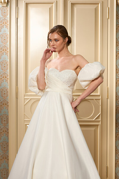 Lenta Wedding Beyaz Işık Saten Sıvama Dantel Detaylı Drapeli Maxi Boy Helen Gelinlik