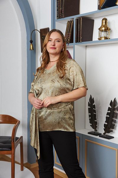 RMG Large Size Green Blouse - Belt Accessory