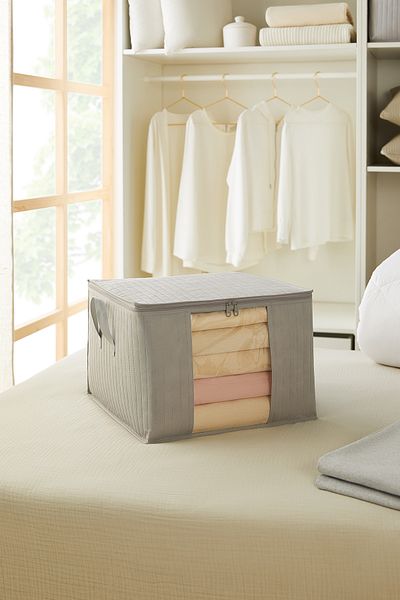 Ocean Home Textile Γκρι καπιτονέ πουλόβερ με μεσαίο παράθυρο κουβέρτα Pique 45x40x30
