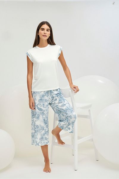 Sevim 16384 Women's Capri Suit