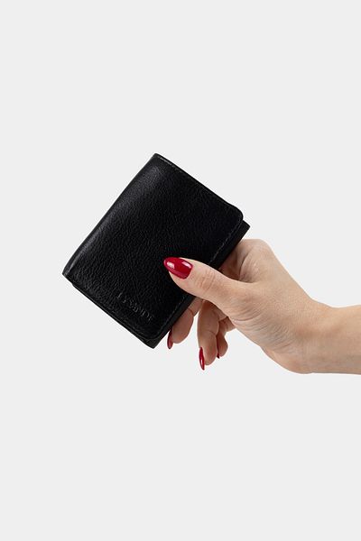 Lysande Genuine Leather Men's Wallet – Card Holder Compartment, Stylish Design, Gift Box