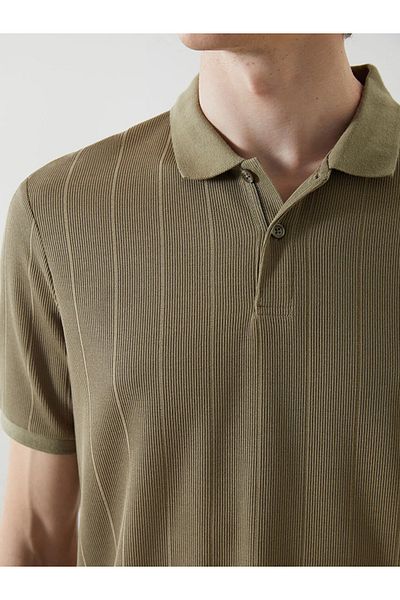 LC Waikiki Ανδρικό μπλουζάκι με κοντό μανίκι LCW Vision Yellow Polo Collar