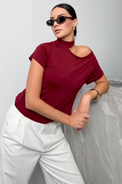 LACHT Bluză de damă bordeaux cu umăr decoltat, cu croială relaxată