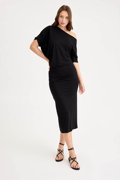 Vitrin Boat Neck Short Sleeve Modal Dress