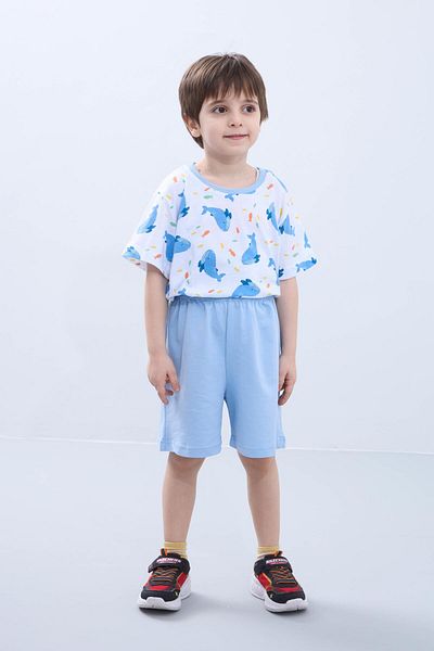 Perendi Set de vară albastru pentru bărbați - tricou cu mânecă scurtă și pantaloni scurți cu imprimeu balenă