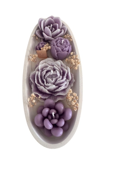 magnocandles Ev dekorasyon Kayık tabakta çiçek bahçeli dekoratif mum lila