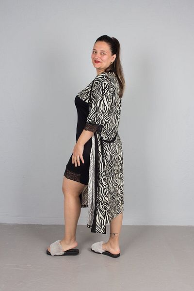Truva XXL Plus Size Zebra Pattern Nightgown with Dressing Gown