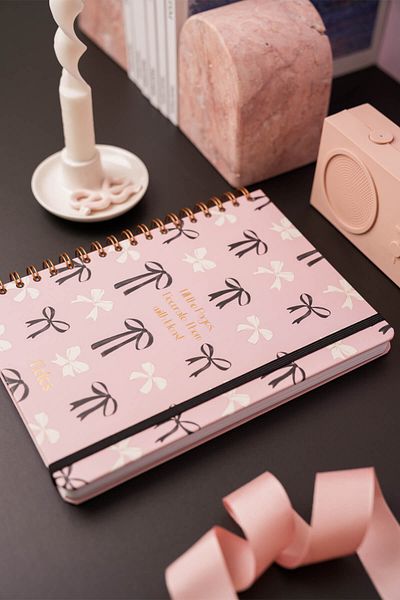 Matt Notebook B5 17X24 cm Spiral Elastic Dotted Undated Notebook Bows