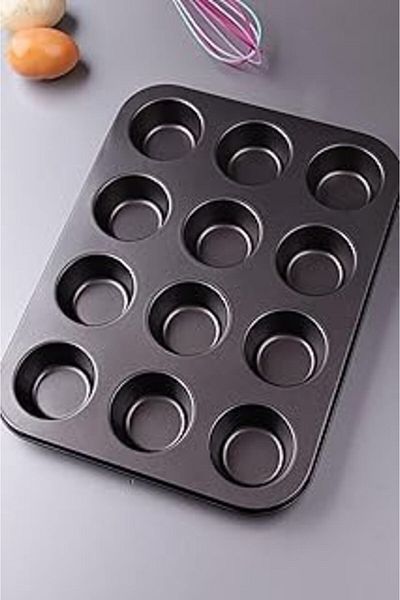 Hepta Collection Ensa Shop 12-Piece Muffin Mold Black