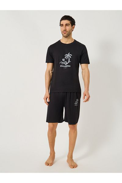 Styli Graphic Print T-Shirt and Drawstring Waist Shorts Set