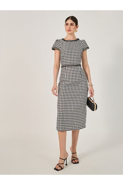 Styli Checked Short Sleeve Bodycon Midi Dress