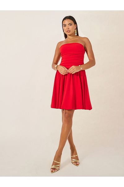 Styli Plain Ruched Strapless A-Line Knee-Length Dress