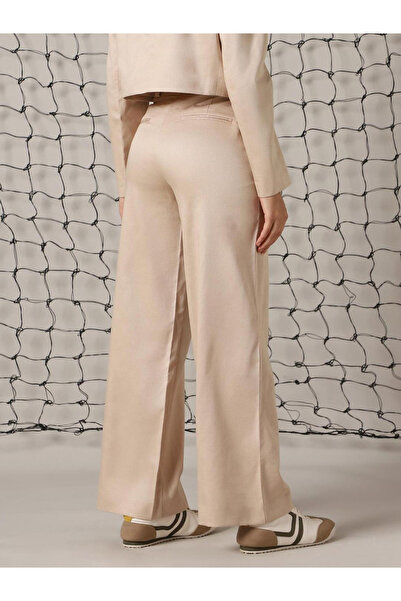 Hubberholme By Styli Solid High Rise Straight Leg Trousers