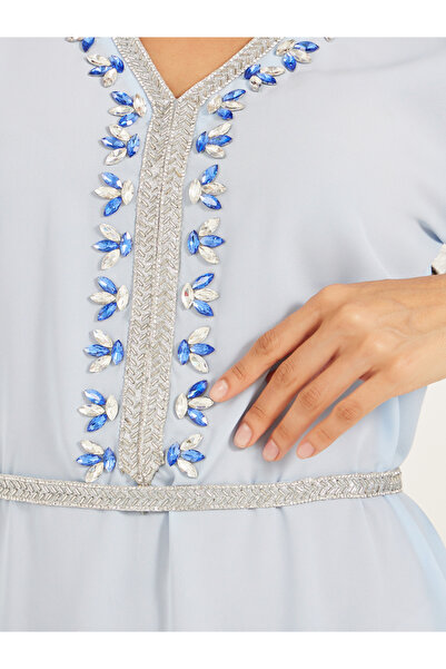 Maxim Creation By Styli Embroidered Detail V Neck Jalabiya