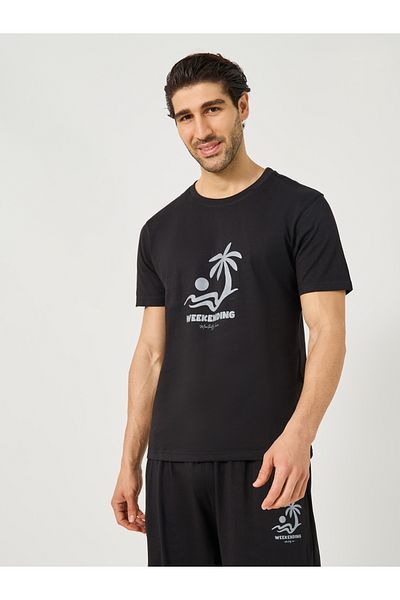 Styli Graphic Print T-Shirt and Drawstring Waist Shorts Set