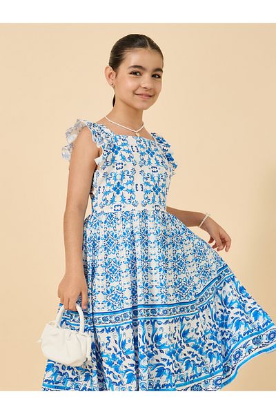 Styli All Over Print Ruffled Sleeves Dress