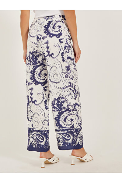 Styli All-Over Print Mid Rise Wide Leg Pants