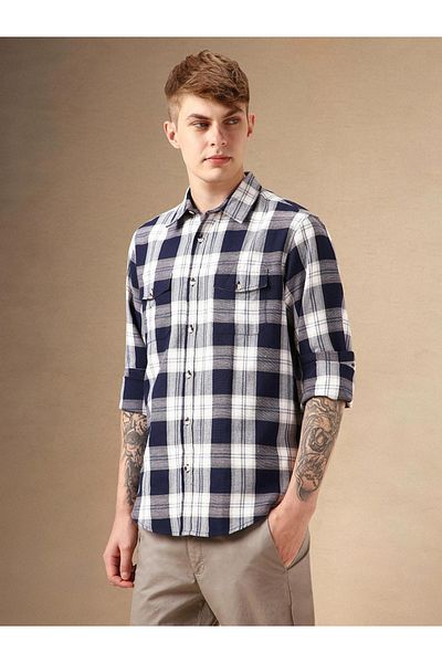 Dennis Lingo By Styli Checked Relaxed Fit Shirt with Pockets