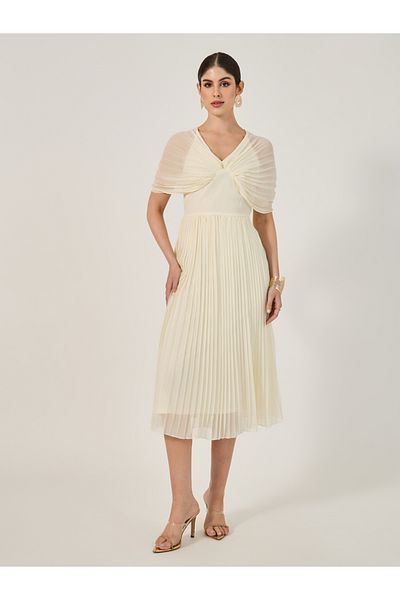 Styli Pleated V-Neck A-Line Midi Dress