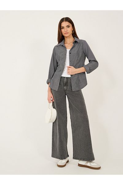 Styli Mid Rise Five-Pocket Style Wide Leg Jeans