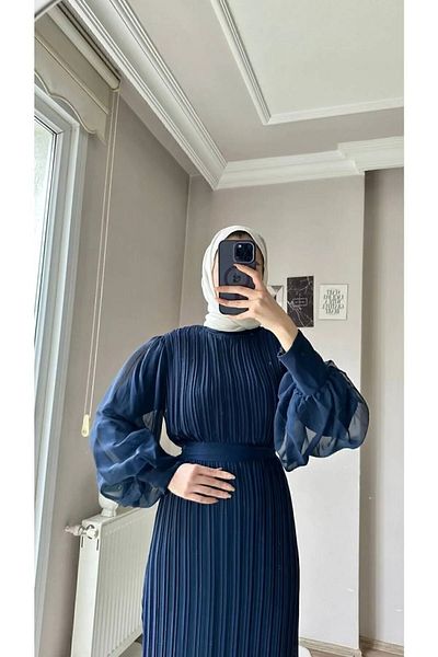 CYM Butik Φόρεμα Hijab από πλισέ σιφόν