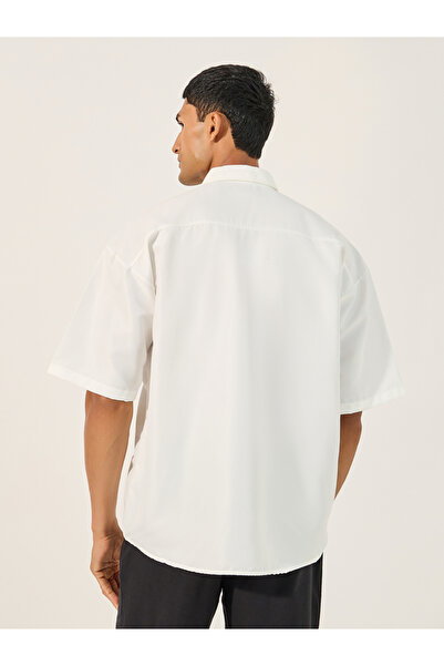 Styli Oversized Button Down Spread Collar Shirt