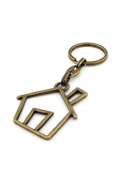 Solfera Home House Shaped Cartoonistic Design Antique Yellow Metal Keychain Kc249