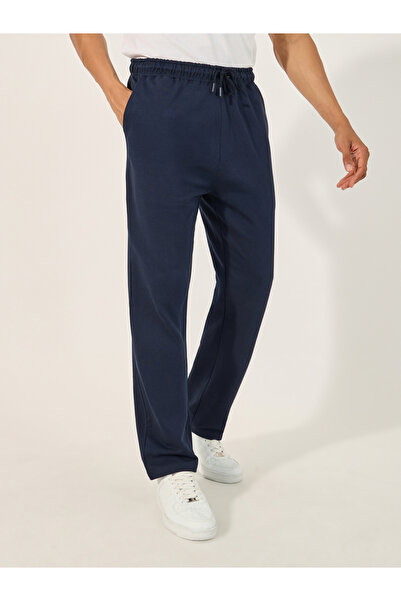 Styli Solid Straight Fit Joggers with Side Pocket