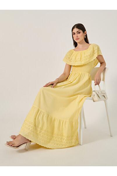 Styli فستان شيفلي ماكسي بتفاصيل مطرزة على شكل حرف A