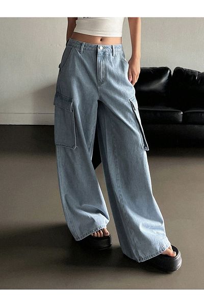 Kotty By Styli High-Rise Wide Leg Cargo Jeans