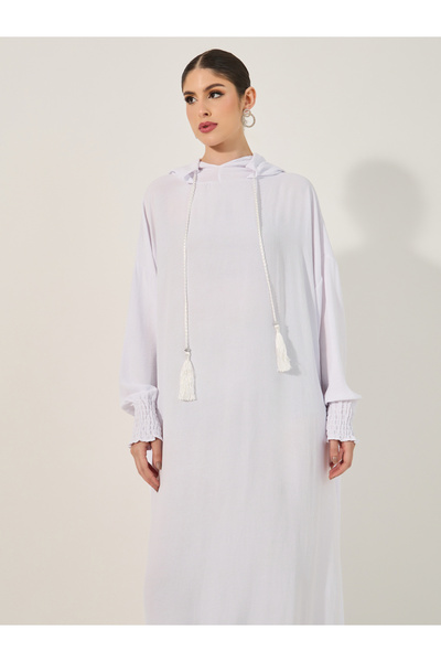 Styli Oversized Hooded Jalabyia with Tassel Detail